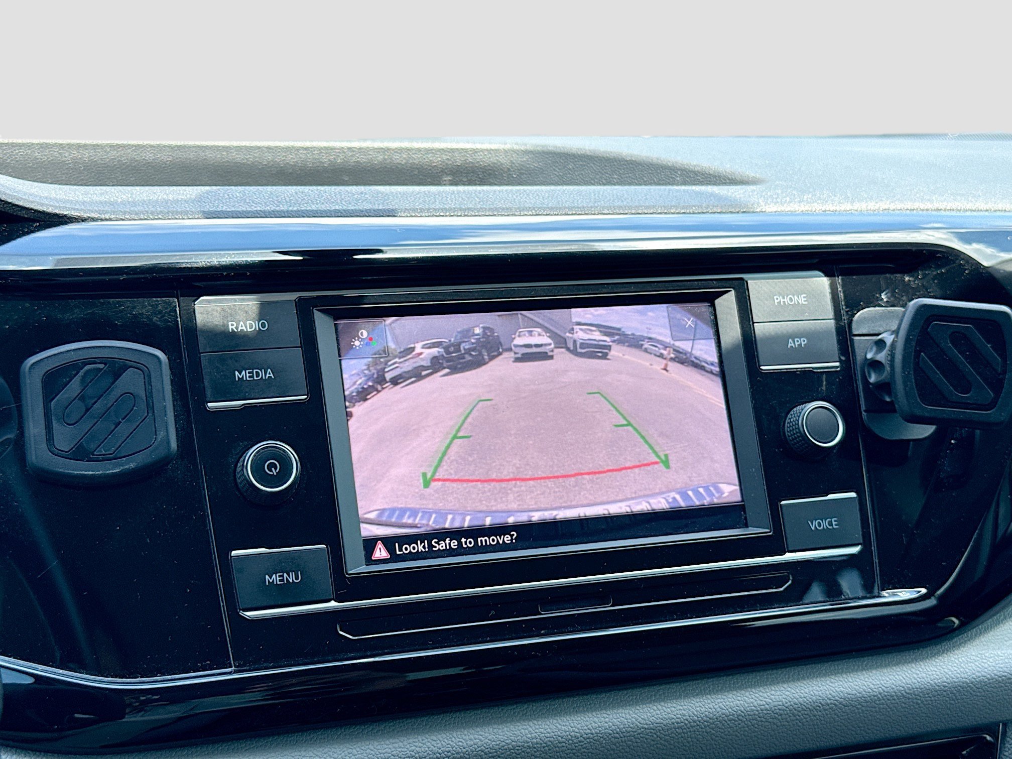 Used 2023 Volkswagen Taos S FWD image 29