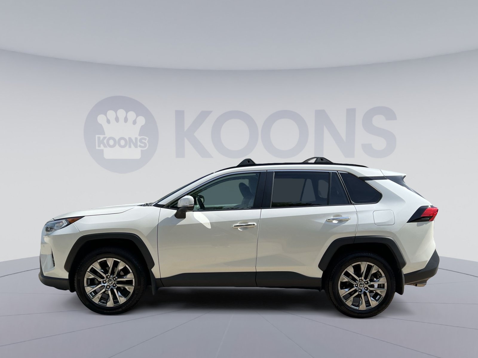 Used 2020 Toyota RAV4 Limited AWD/4WD image 13