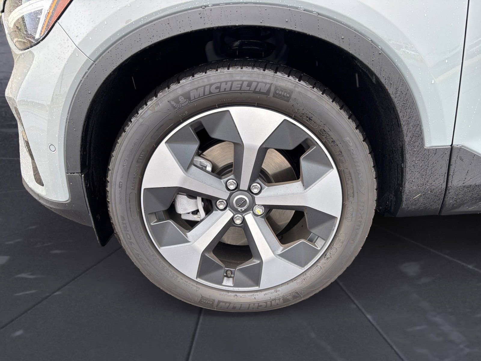 New 2026 Volvo XC40 B5 Plus w/ Protection Package Premier image 14