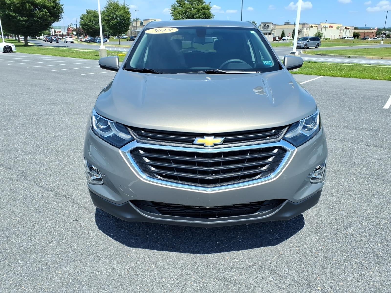 Certified 2019 Chevrolet Equinox LT AWD/4WD image 2