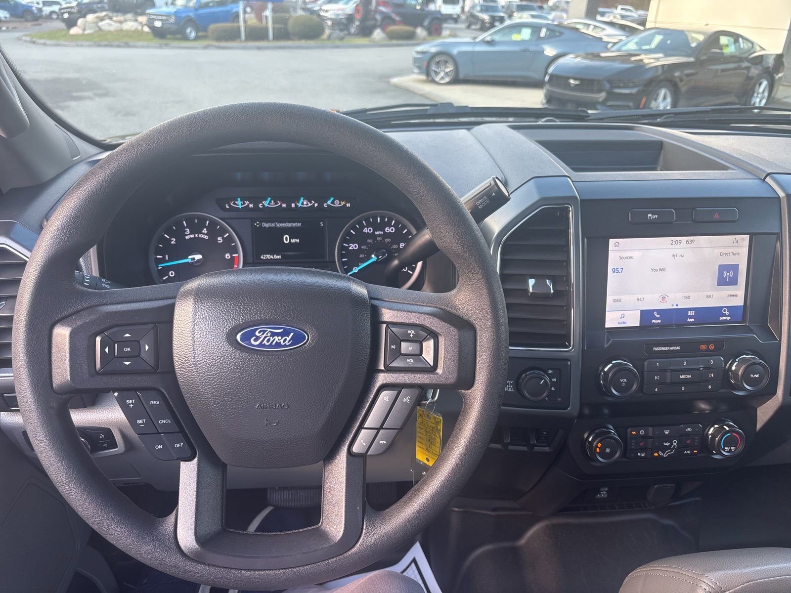 Used 2022 Ford F250 XLT w/ XLT Premium Package image 11