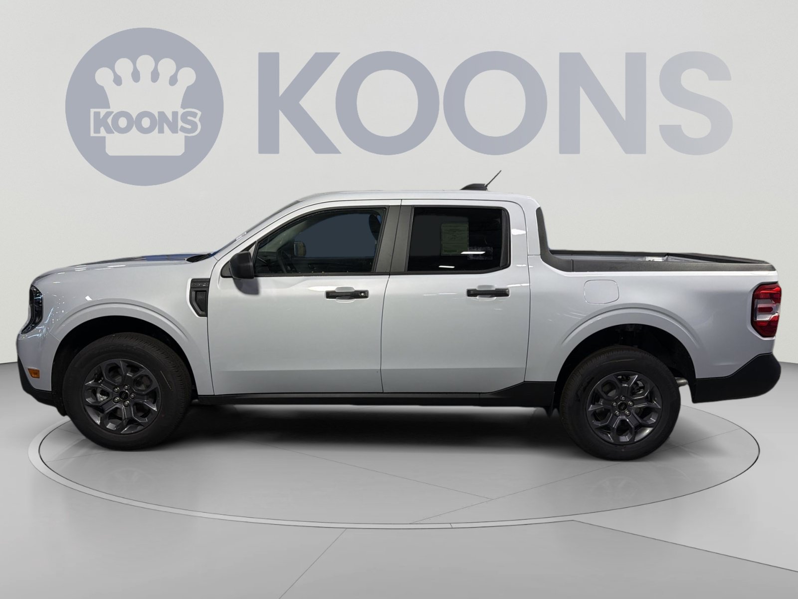 New 2026 Ford Maverick XLT w/ Equipment Group 301A AWD/4WD image 2