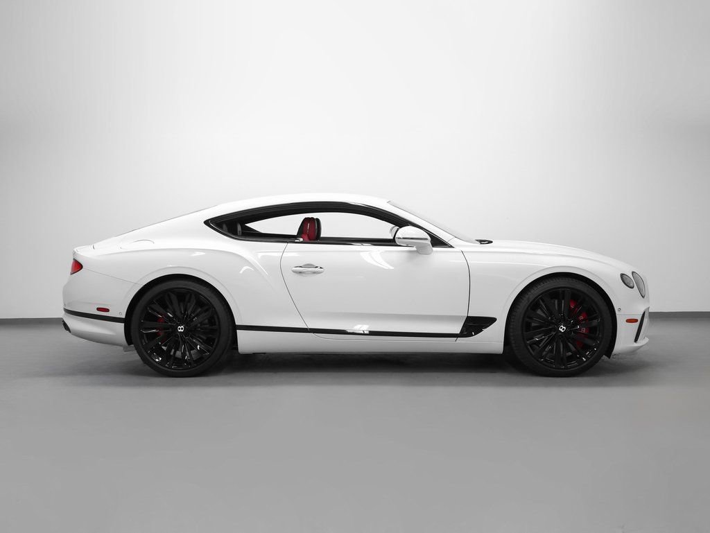 Used 2022 Bentley Continental GT image 6
