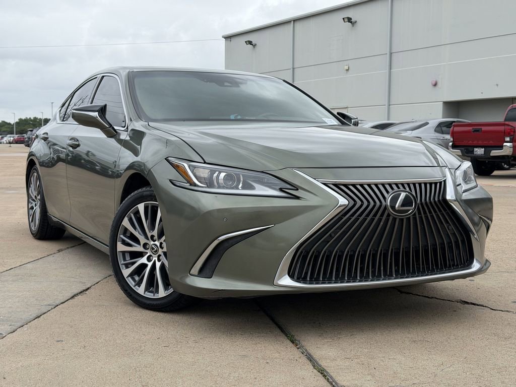 Used 2021 Lexus ES 350 w/ Premium Package FWD image 2