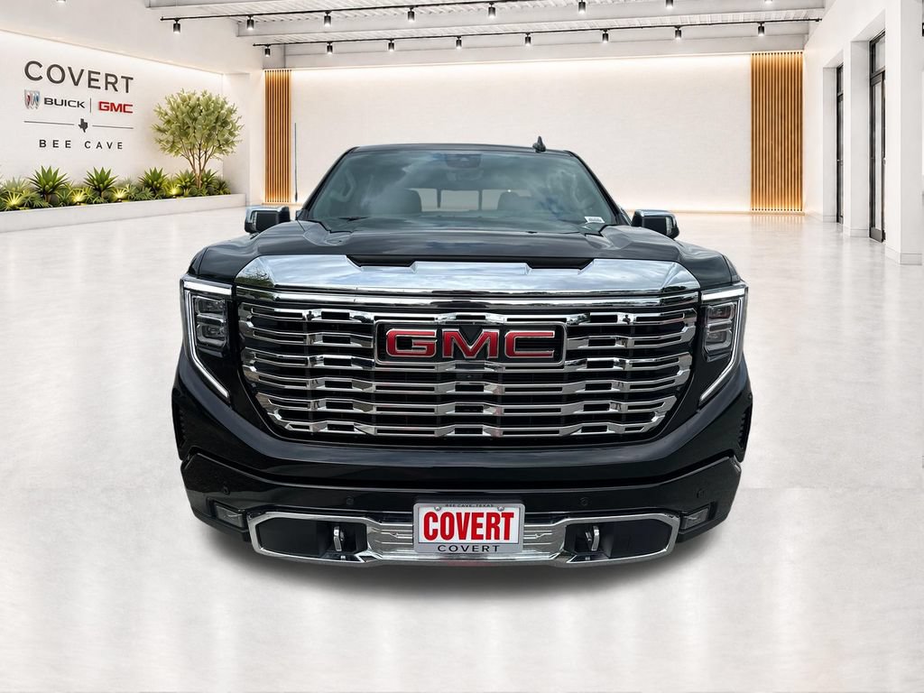 Used 2025 GMC Sierra 1500 Denali w/ Technology Package AWD/4WD image 3