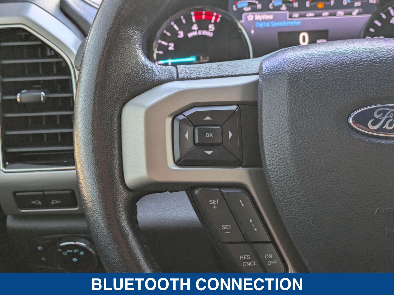 Certified 2022 Ford F250 Lariat w/ Tremor Off-Road Package AWD/4WD image 27