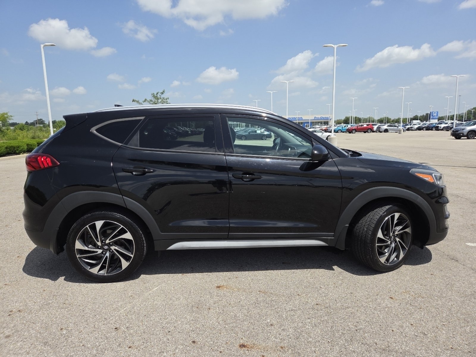 Used 2020 Hyundai Tucson Sport FWD image 18