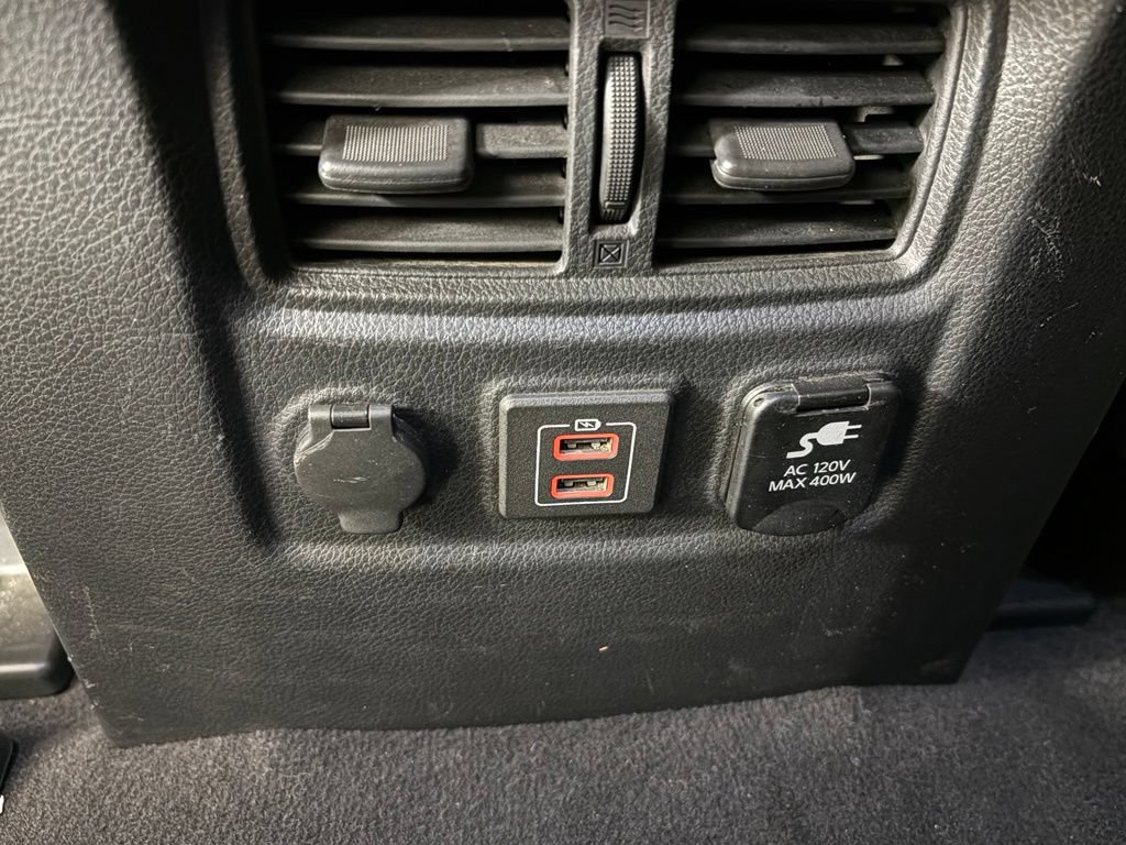 Used 2021 Nissan Titan SV w/ SV Convenience Package AWD/4WD image 41