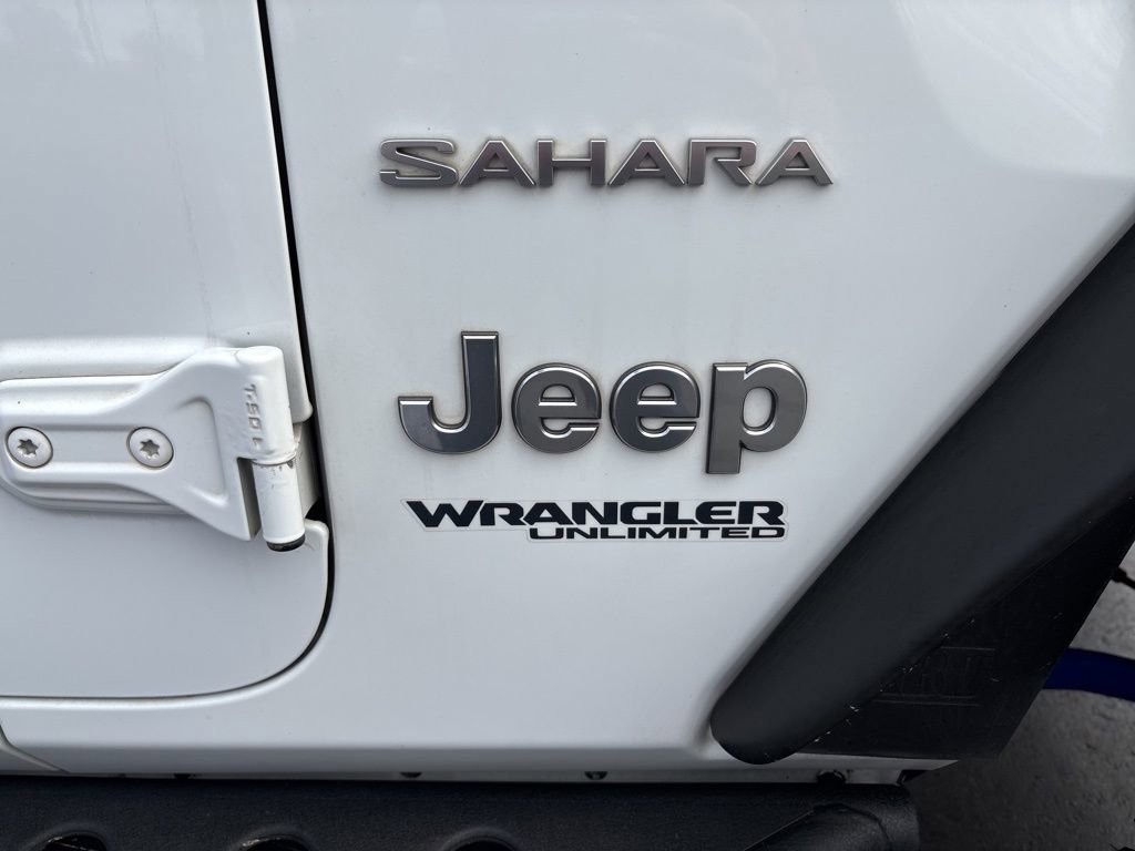 Used 2018 Jeep Wrangler Unlimited Sahara image 17