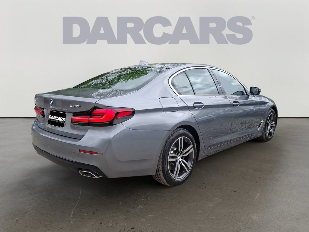 Used 2023 BMW 530i xDrive w/ Convenience Package AWD/4WD image 7