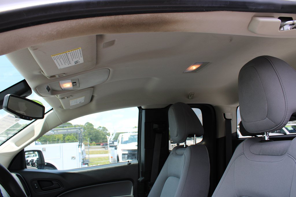 Used 2022 Chevrolet Colorado W/T w/ WT Convenience Package RWD image 15