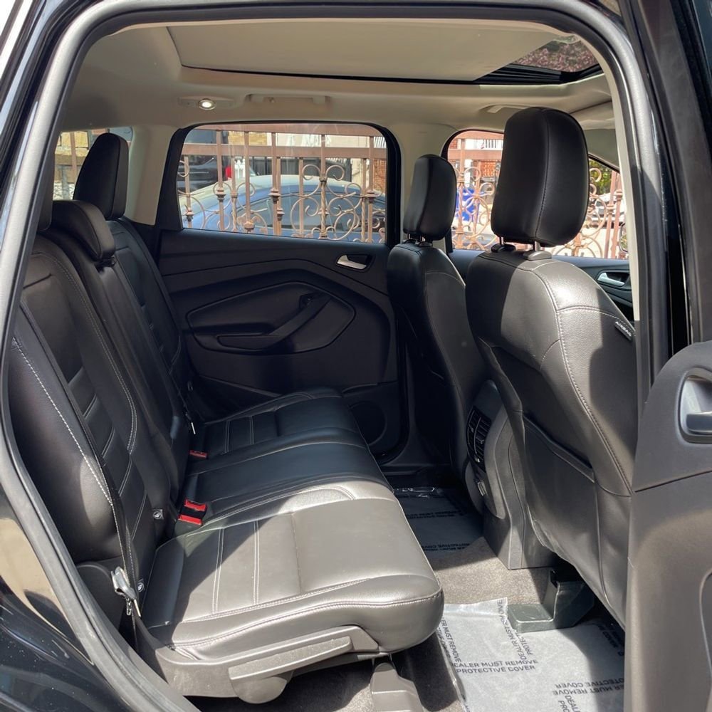 Used 2018 Ford Escape SEL image 12