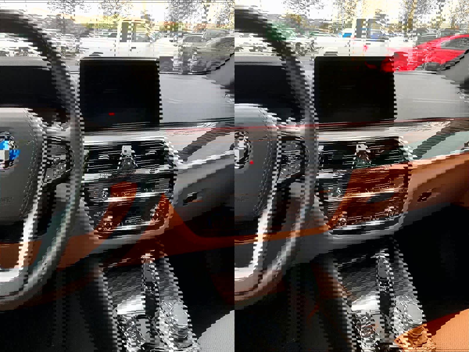 Used 2023 BMW 540i w/ Convenience Package image 9