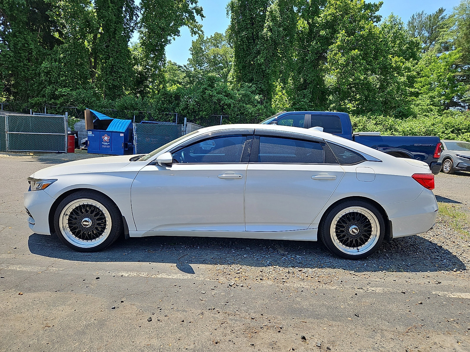 Used 2018 Honda Accord Sport image 4