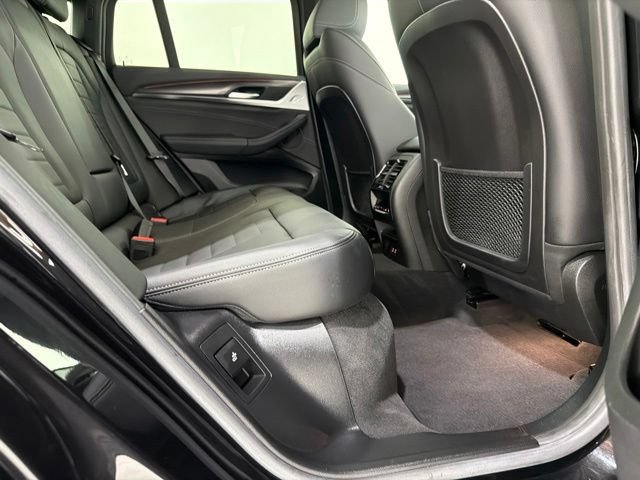 Certified 2023 BMW X4 M40i w/ Premium Package AWD/4WD image 23
