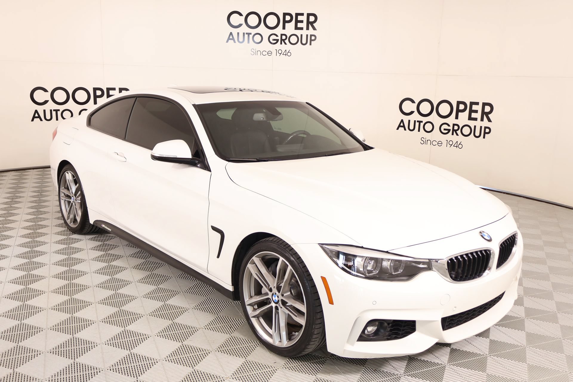 Used 2019 BMW 440i Coupe w/ M Sport Package