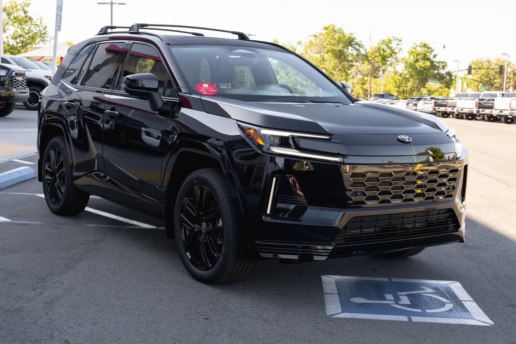 New 2026 Toyota RAV4 XSE AWD/4WD image 3