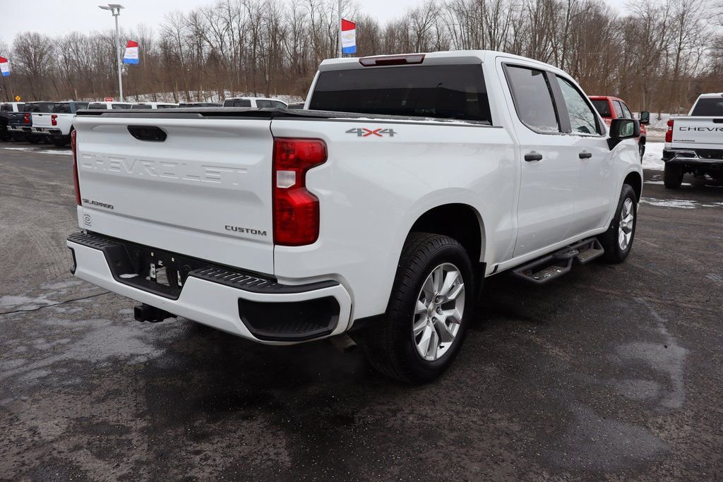 Used 2023 Chevrolet Silverado 1500 Custom image 30
