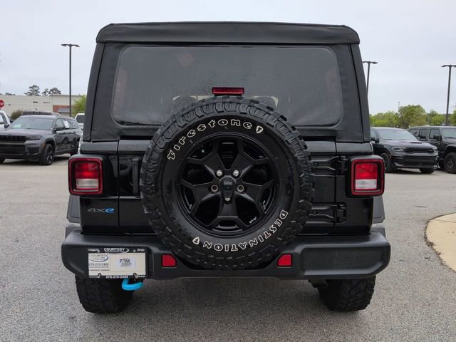 Certified 2023 Jeep Wrangler Unlimited w/ Cold Weather Group AWD/4WD image 6