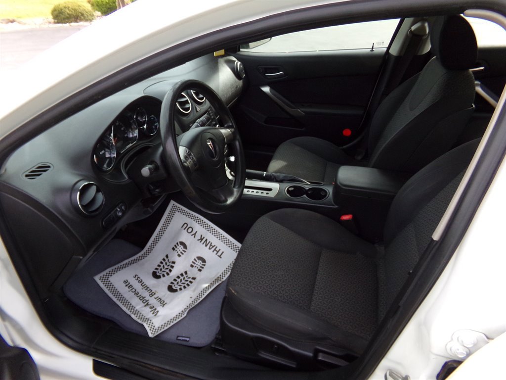 Used 2008 Pontiac G6 Sedan w/ Sport Package image 6