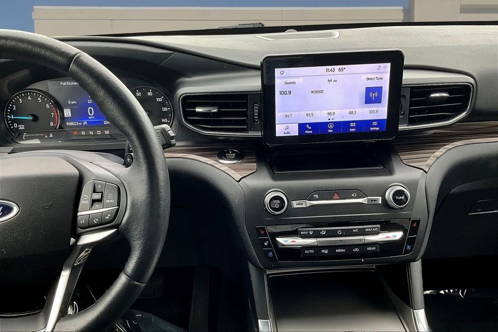 Used 2020 Ford Explorer Limited image 11