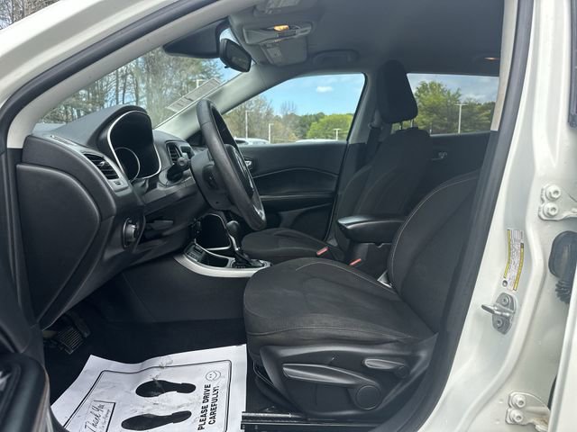 Used 2021 Jeep Compass Sport image 12