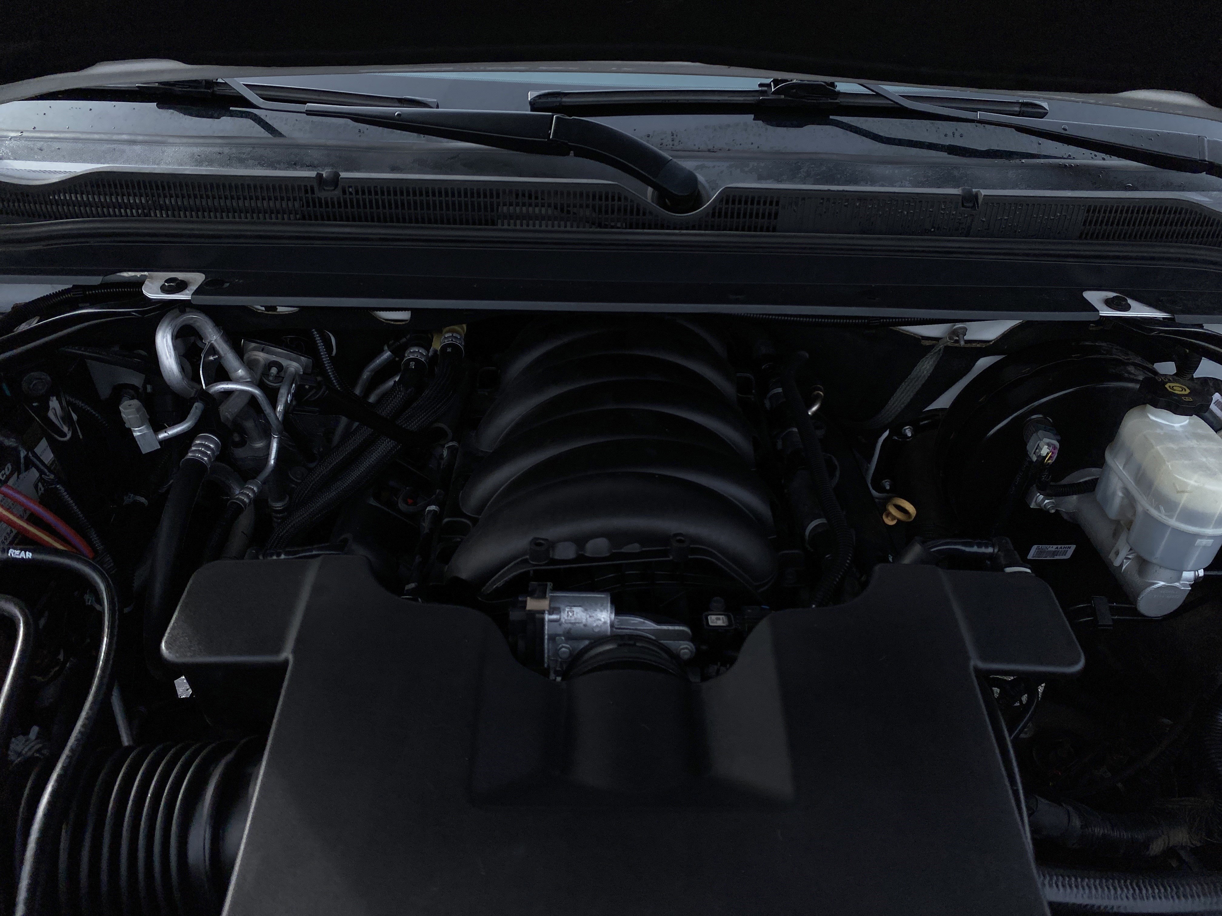 Used 2019 Chevrolet Suburban LT image 25