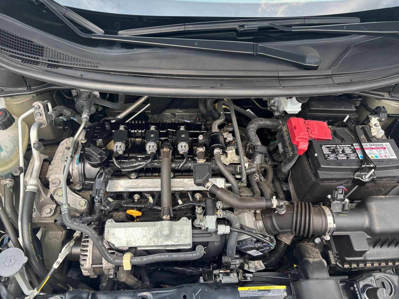 Used 2025 Nissan Versa SV FWD image 25