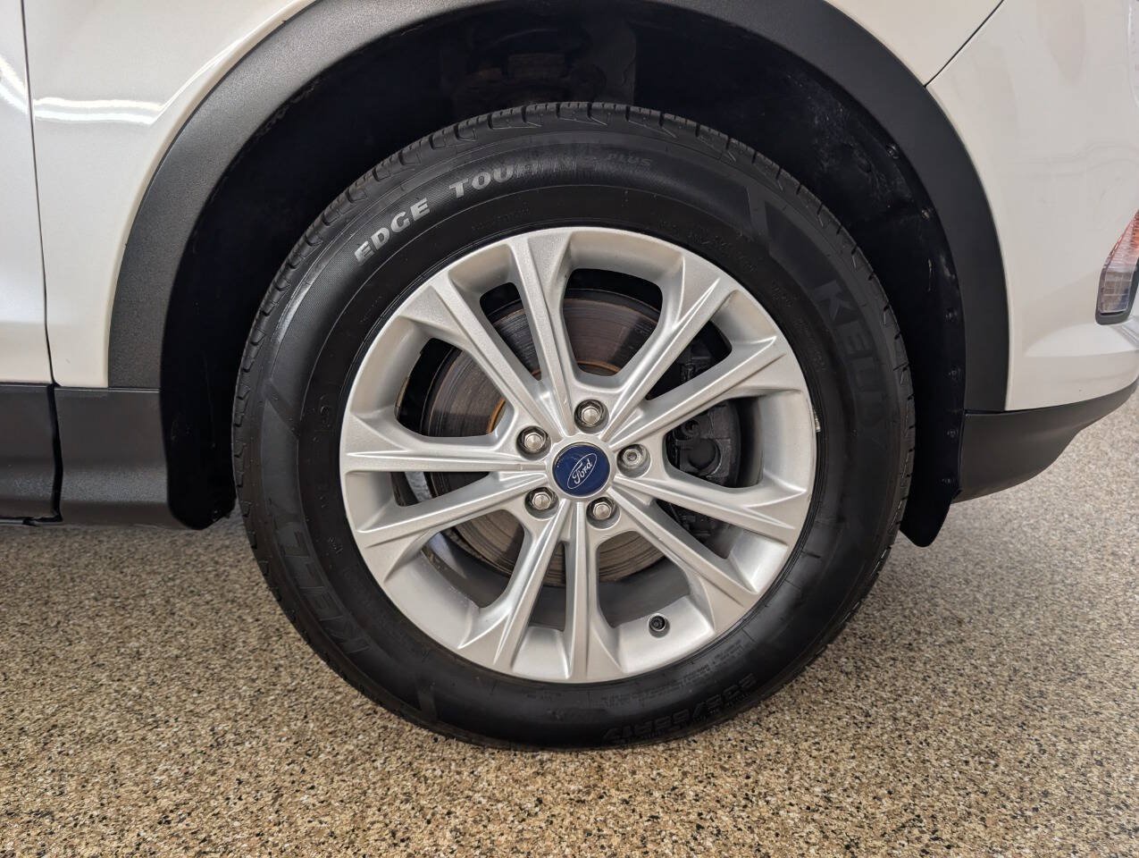 Used 2018 Ford Escape SE AWD/4WD image 19