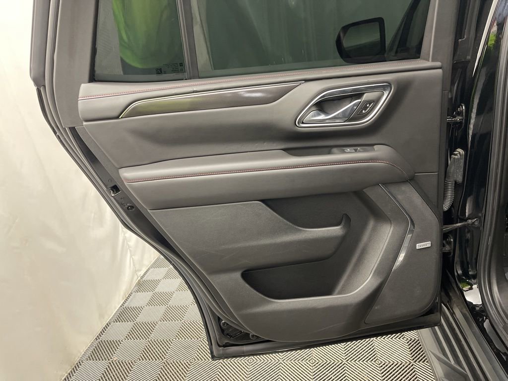 Used 2021 Chevrolet Tahoe RST image 30