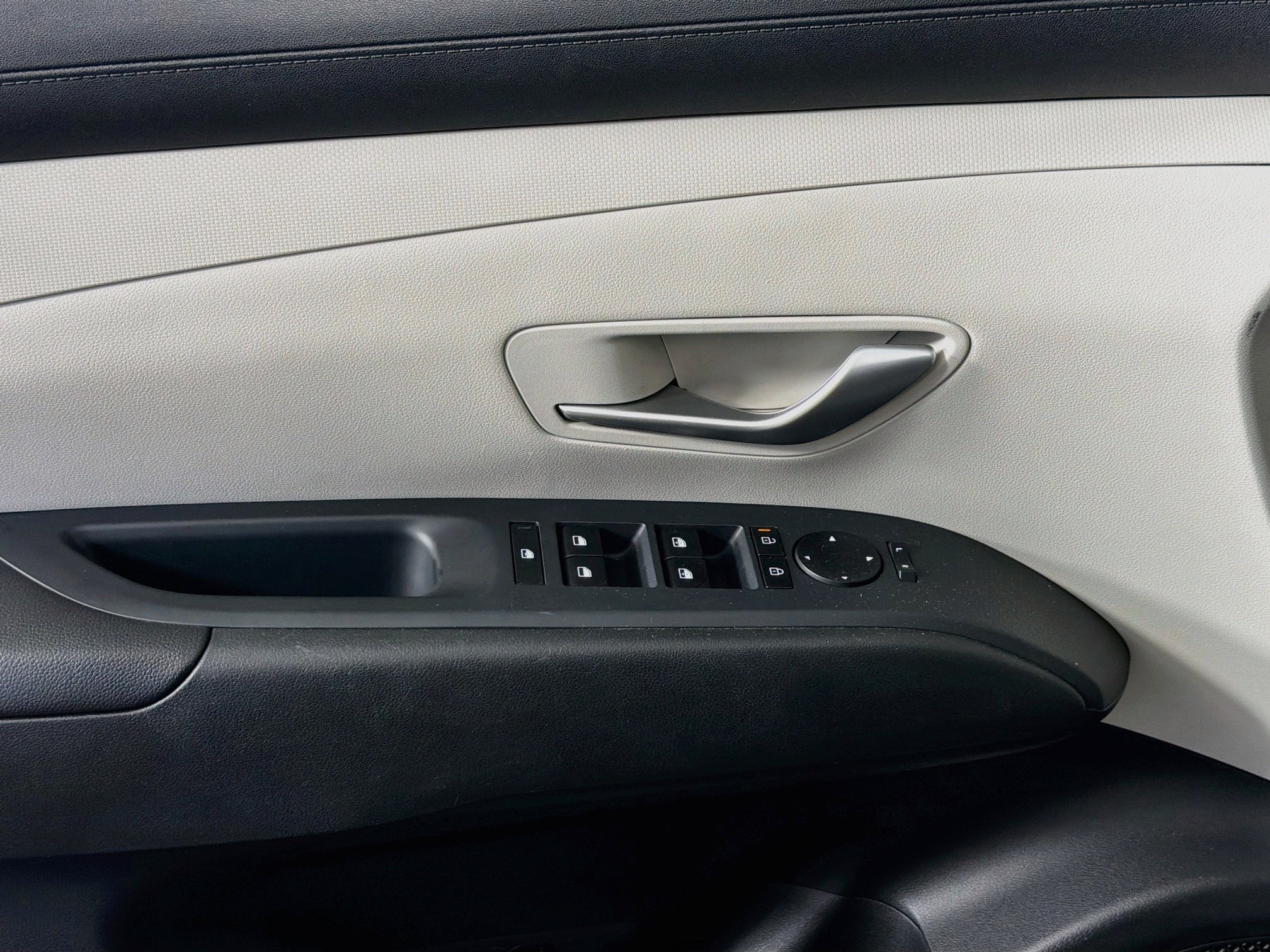 Used 2025 Hyundai Tucson SEL FWD image 15
