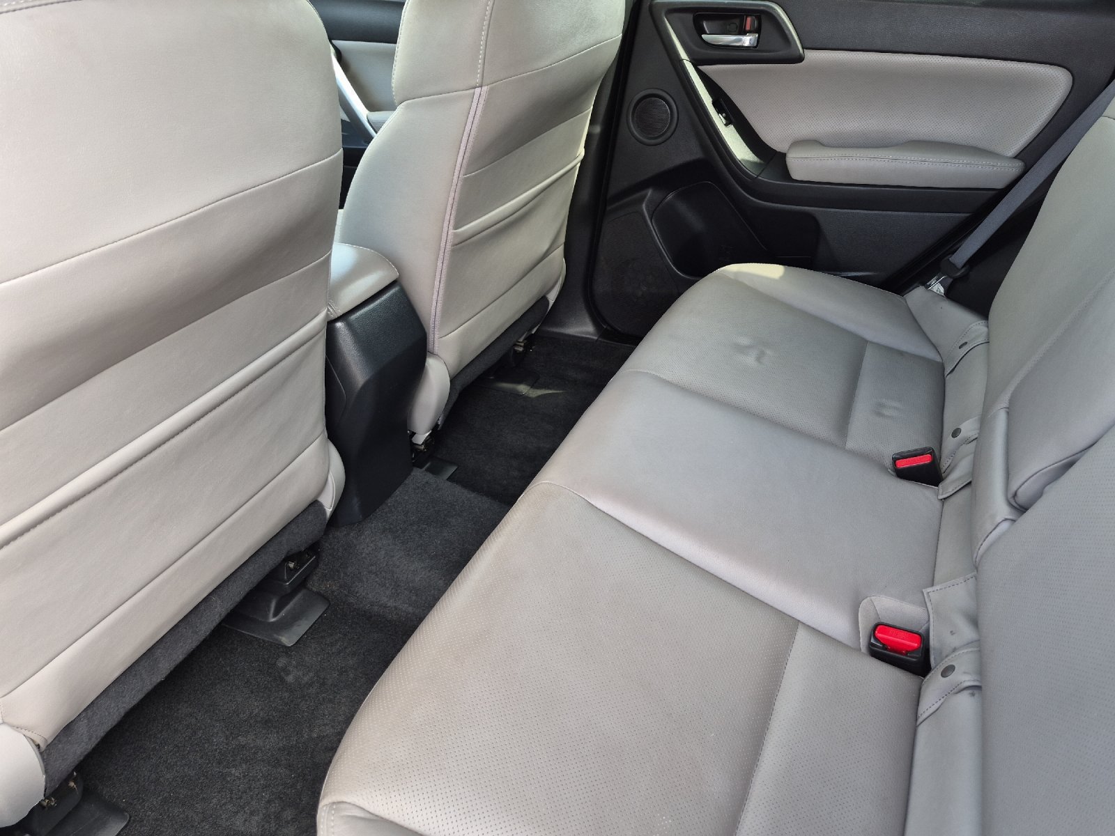 Used 2016 Subaru Forester 2.5i Touring w/ Eyesight & Navigation System AWD/4WD image 11