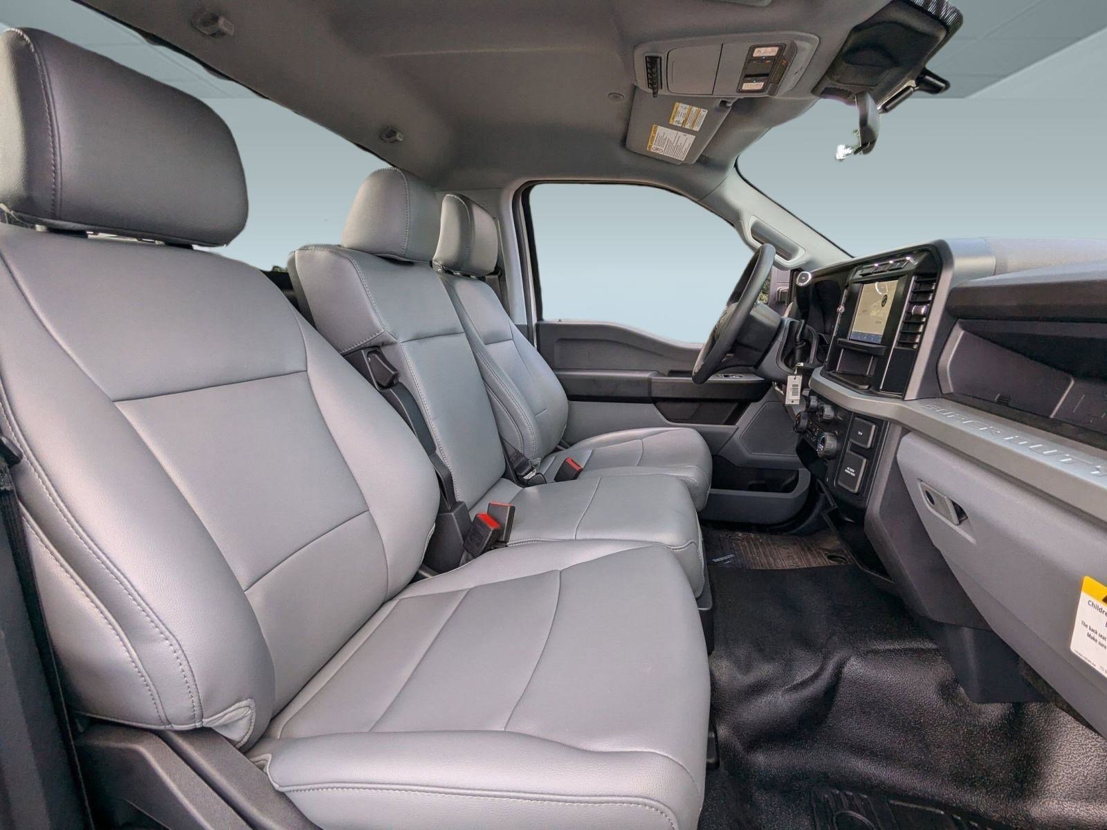 New 2024 Ford F550 2WD Regular Cab Super Duty image 21