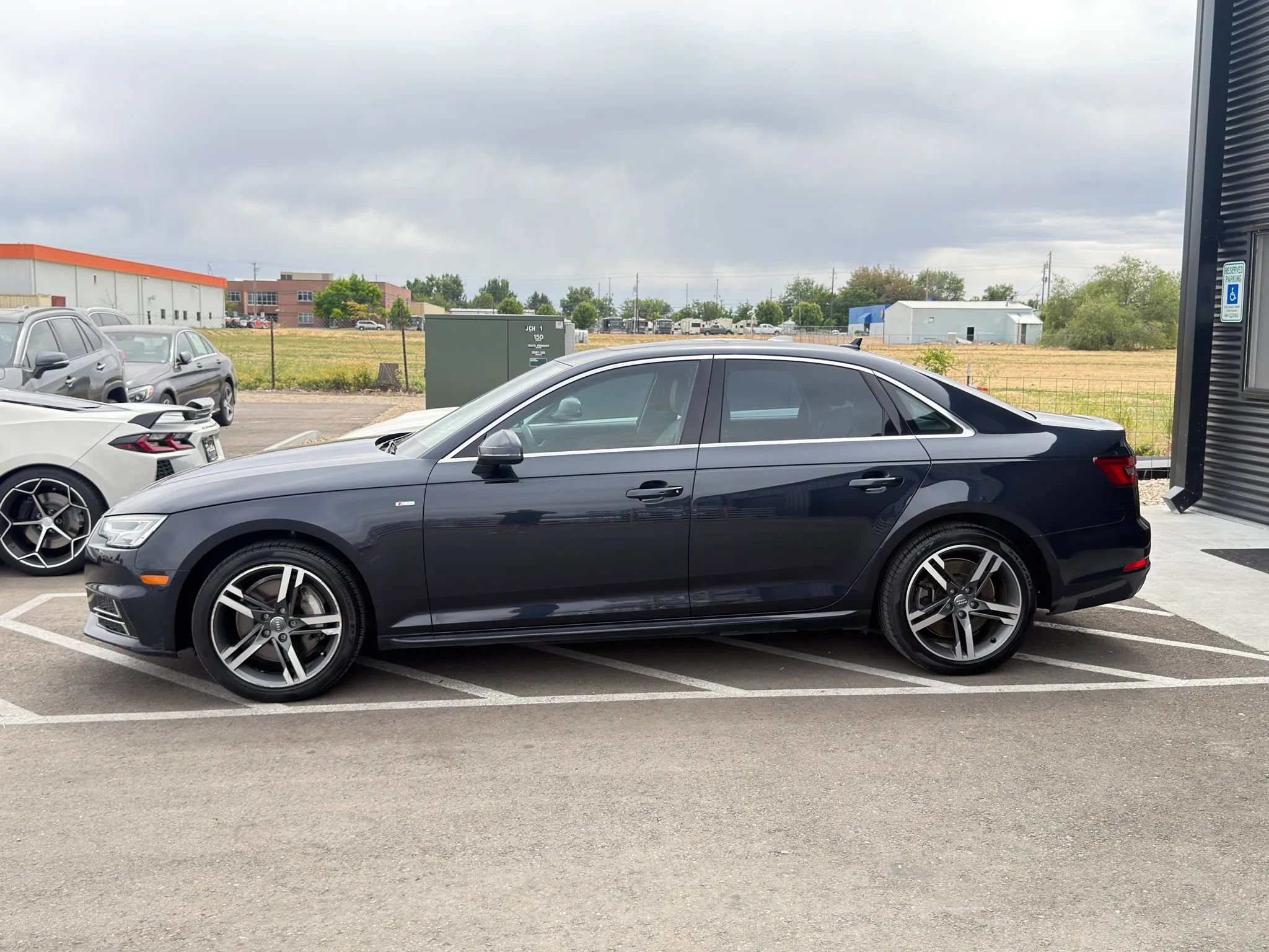 Used 2017 Audi A4 2.0T Premium Plus w/ Premium Plus Package AWD/4WD image 8