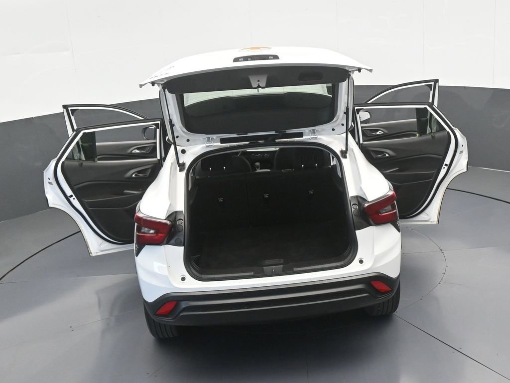 Used 2024 Chevrolet Trax LS w/ Driver Confidence Package image 60