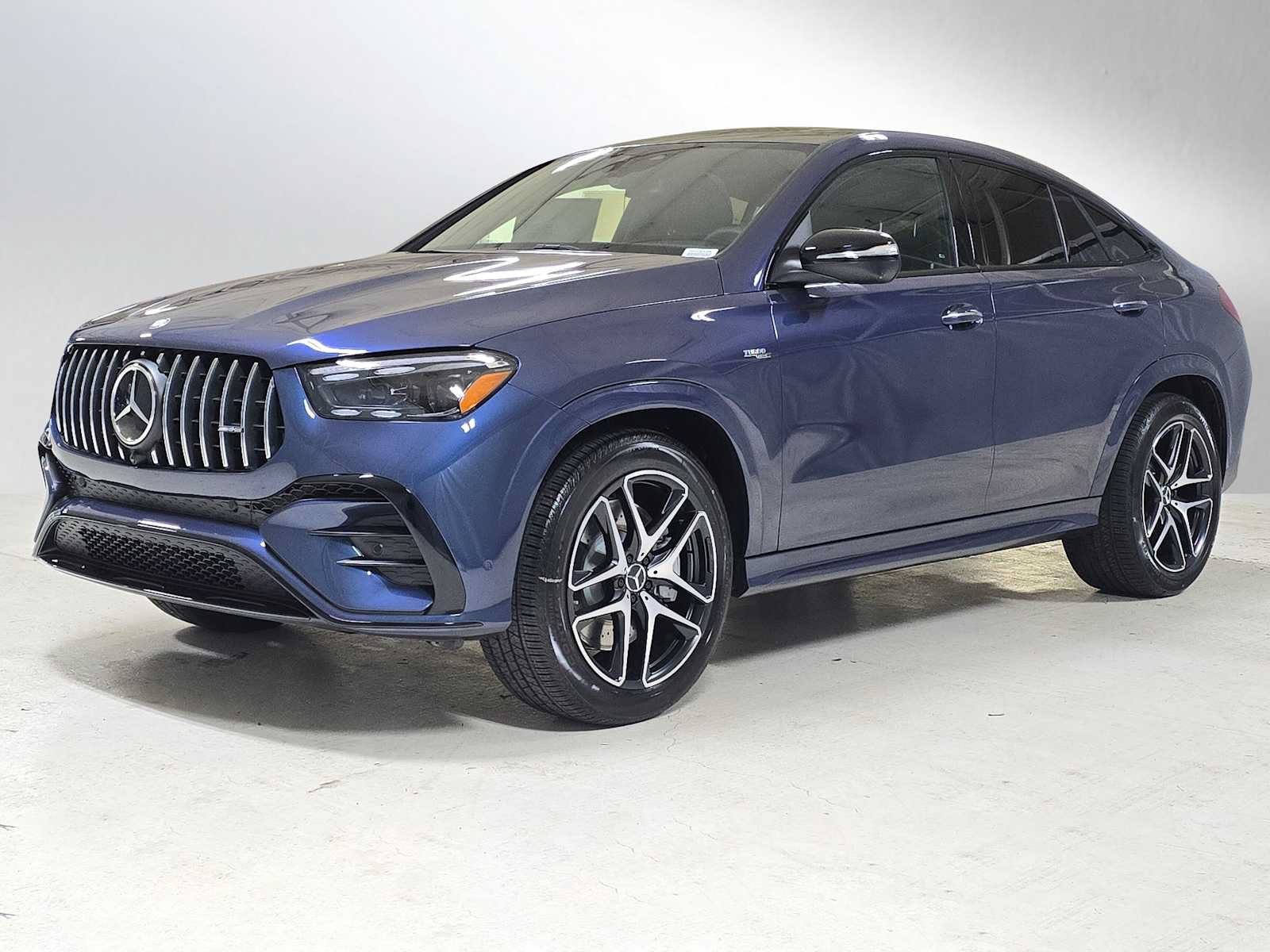 New 2026 Mercedes-Benz GLE 53 AMG 4MATIC Coupe image 8