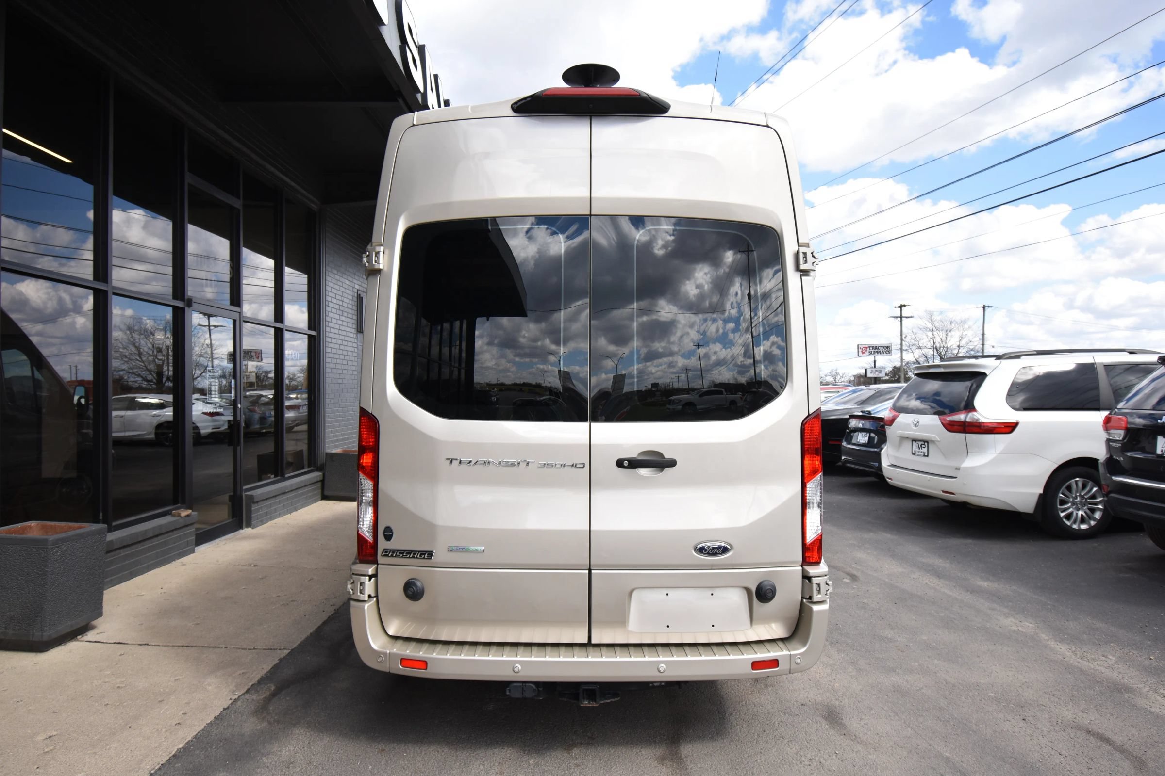 Used 2019 Ford Transit 350 148 High Roof Extended DRW w/ Premium Package RWD image 5