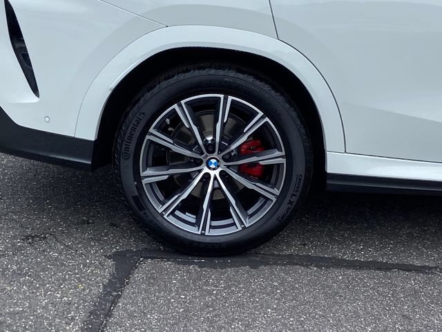 Used 2026 BMW X6 xDrive40i w/ Climate Comfort Package AWD/4WD image 10