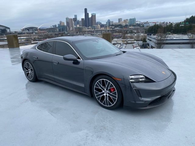 Used 2022 Porsche Taycan 4S image 26