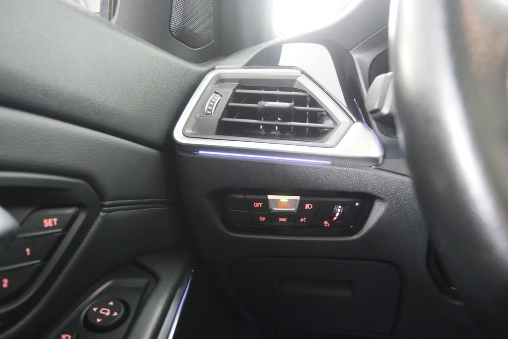 Used 2019 BMW 330i Sedan image 18