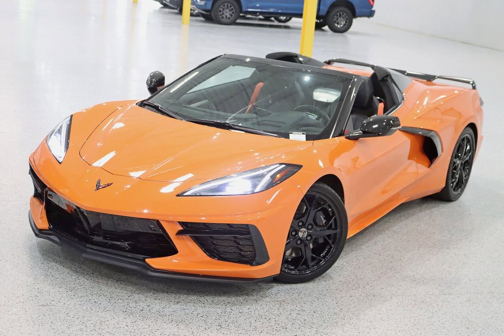 Used 2022 Chevrolet Corvette Stingray Premium Conv w/ Z51 Performance Package RWD image 6