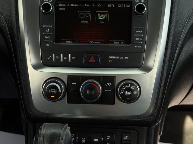 Used 2013 GMC Acadia SLE image 30