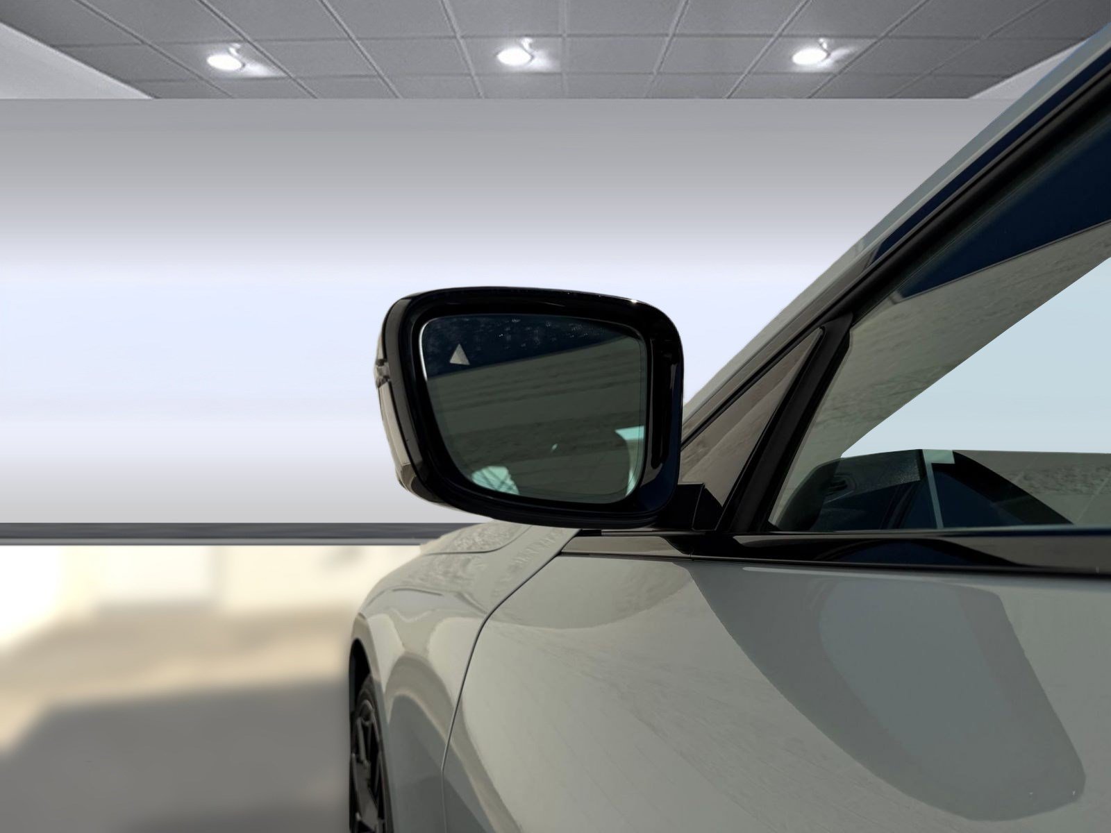 Used 2026 BMW 430i Coupe w/ M Sport Package RWD image 19