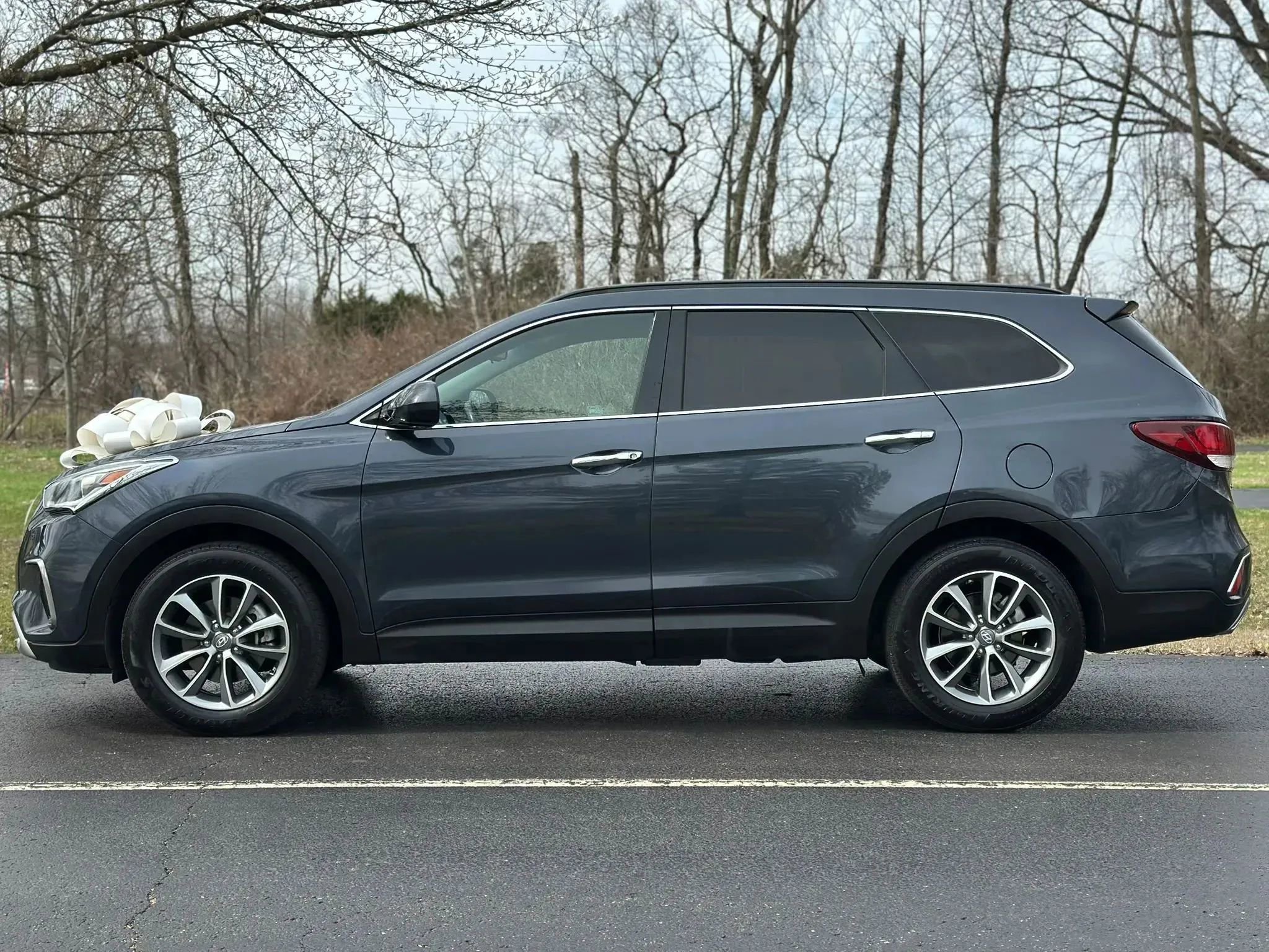 Used 2017 Hyundai Santa Fe SE AWD/4WD image 7