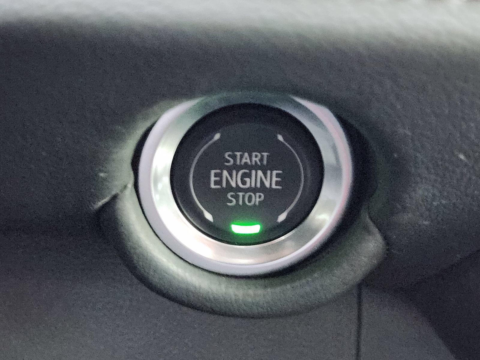 Used 2025 Chevrolet Tahoe LS RWD image 24