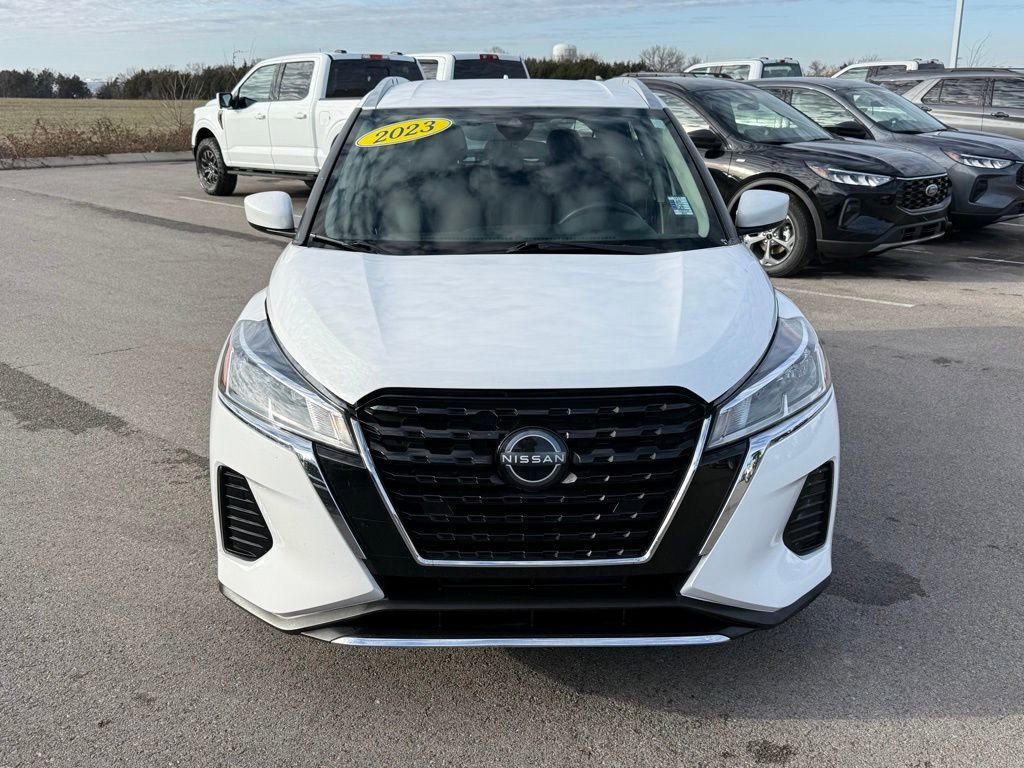 Used 2023 Nissan Kicks SV image 40