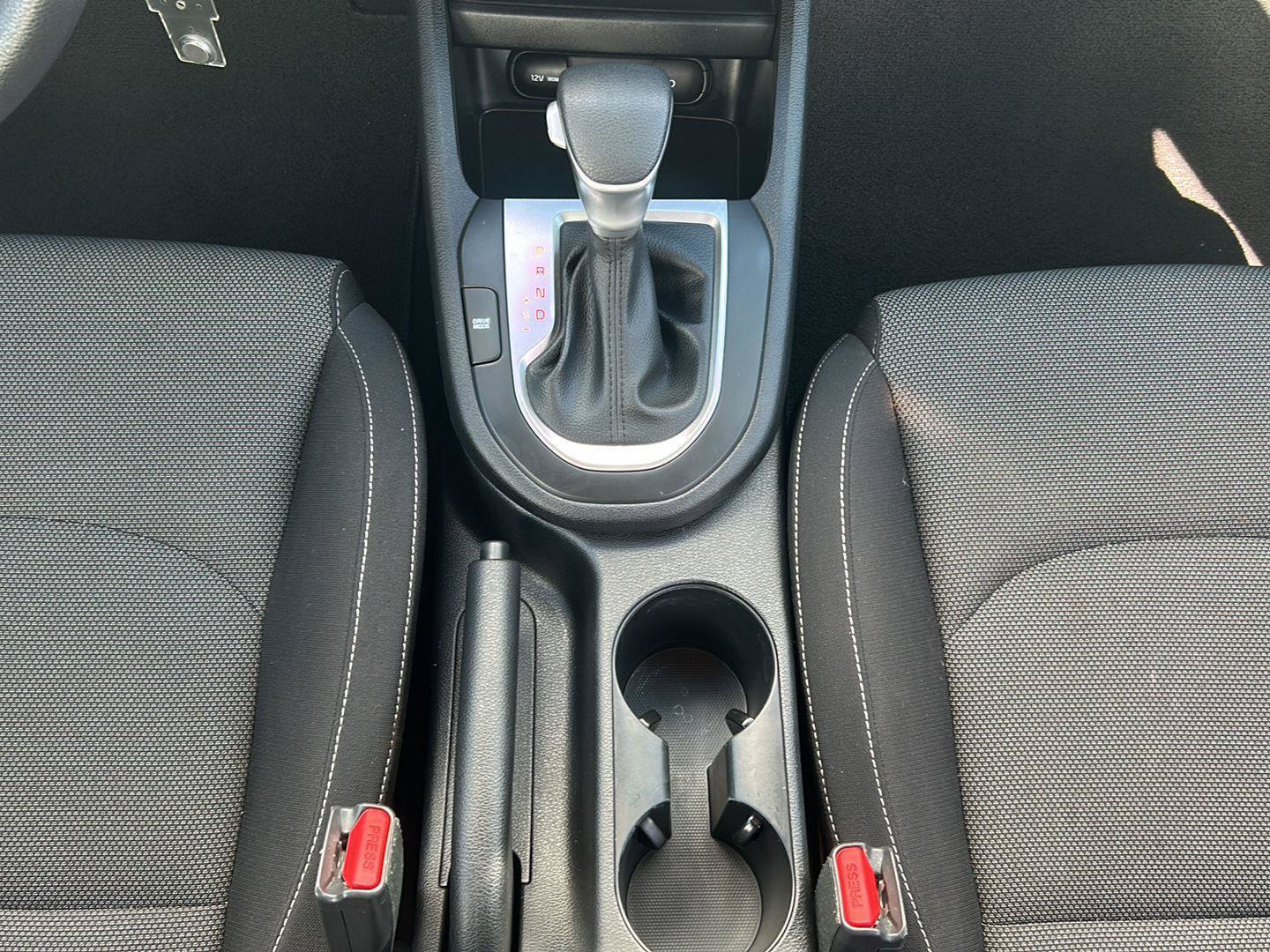 Used 2024 Kia Forte LXS FWD image 17