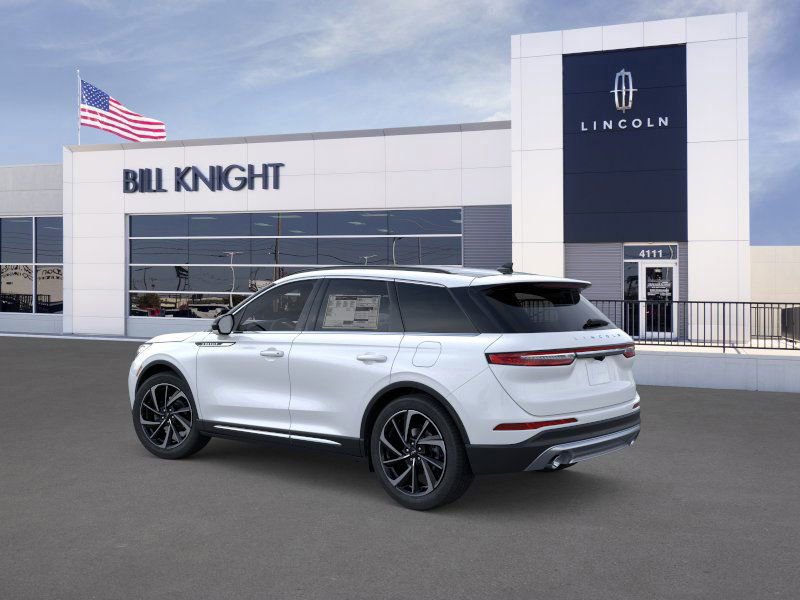 New 2025 Lincoln Corsair Reserve image 4