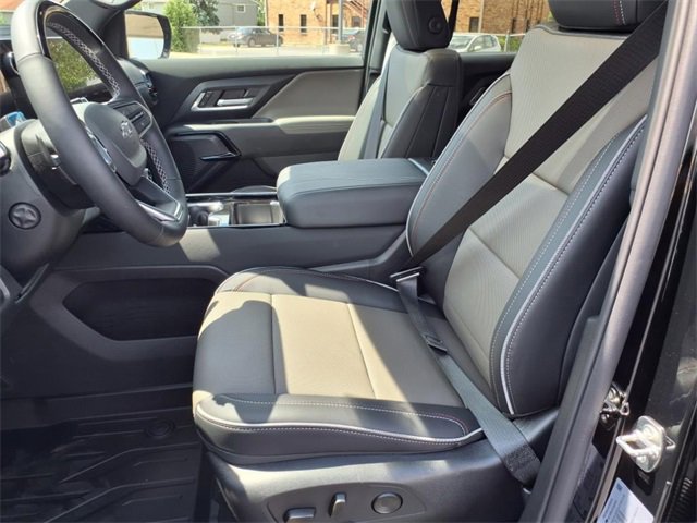 New 2026 Chevrolet Silverado EV Trail Boss image 8