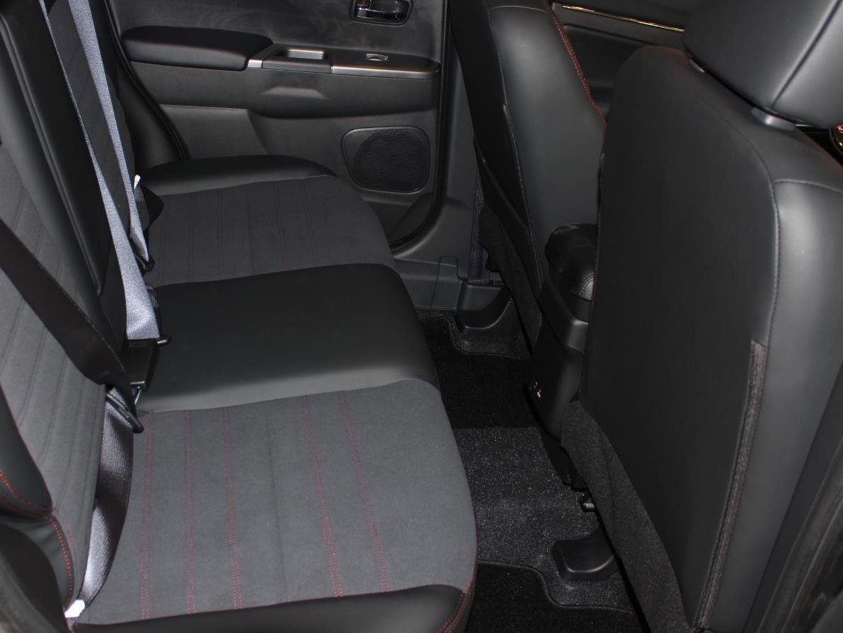 New 2025 Mitsubishi Outlander Sport SE image 13